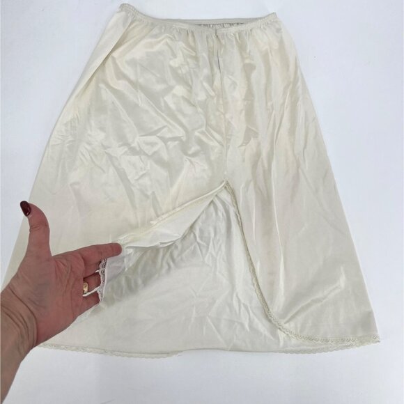 Vintage Vanity Fair Slip 100% Nylon Midi Length Off White Slit Made in USA - Picture 3 of 7